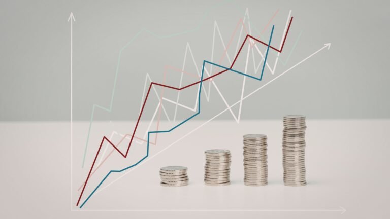 Why Social Media Advertising Boosts App Downloads for Financial Applications